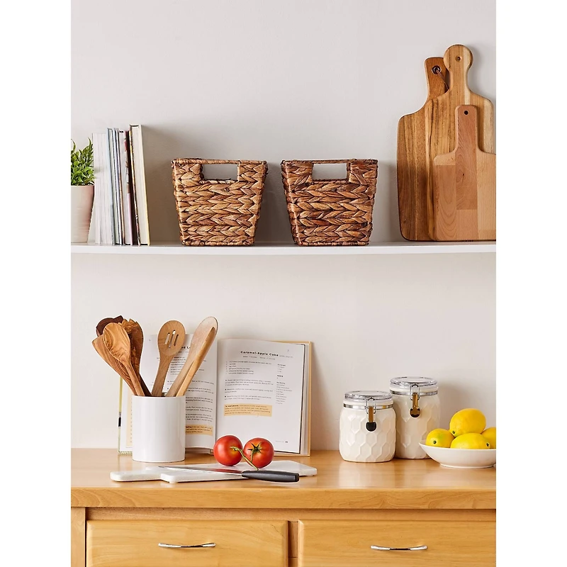 DII® Medium Dark Brown Water Hyacinth Baskets, 2ct.