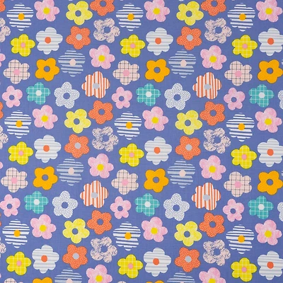 SINGER Modern Daisy Tossed Cotton Fabric