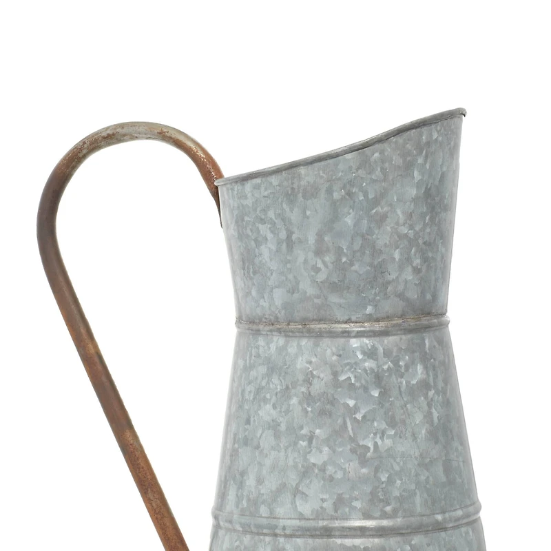 16" Gray Iron Farmhouse Planter