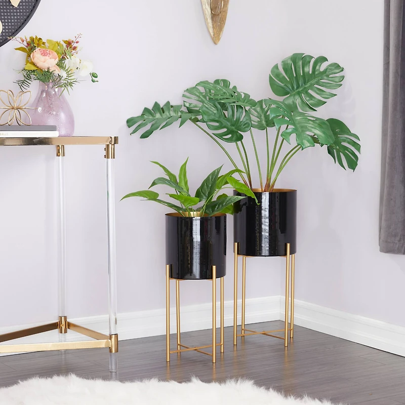 CosmoLiving by Cosmopolitan Set of 2 Black Iron Contemporary Planter, 24" x 10" x 10"