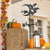 Design Toscano Garden Stake Crescent Moon Vampire Bats Metal Weathervane