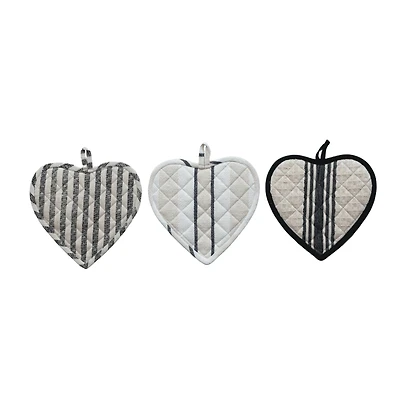 Hello Honey® Black & White Chic Cotton Quilted Heart Shaped Pot Holders Set