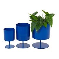 The Novogratz Metal Modern Planters Set