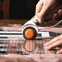 Fiskars® Titanium Straight Rotary Blade