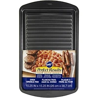 Wilton® Perfect Results Oven Griddle Pan