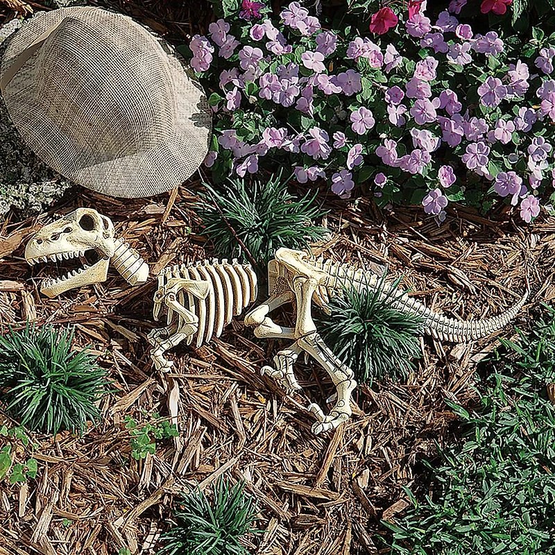 Design Toscano Raptor Skeleton Garden Sculpture