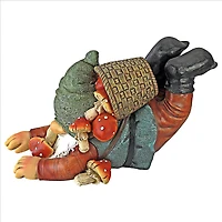 Design Toscano 8" Tall Clumsy Karl the Mushroom Hunter Gnome Statue