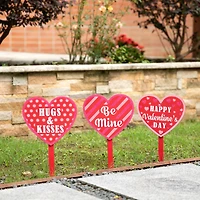 Glitzhome® 15" Wooden Heart-Shaped Valentine's Yard Stakes Set