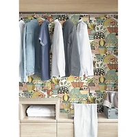 Caroline et Bettina Spice Avriel Peel & Stick Wallpaper