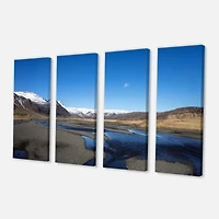 Designart - Mountains and Lakes Iceland