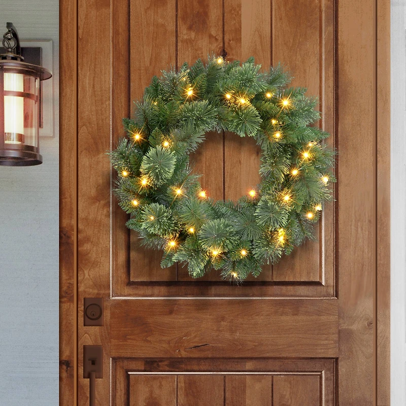 24" Pre-Lit Pine Wreath