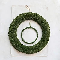 Hello Honey® 20.5" Green Paper Leaf Wreath