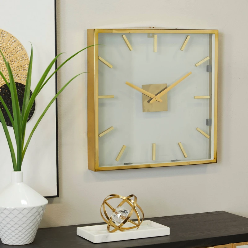 20" Gold Stainless Steel Wall Clock with Clear Face