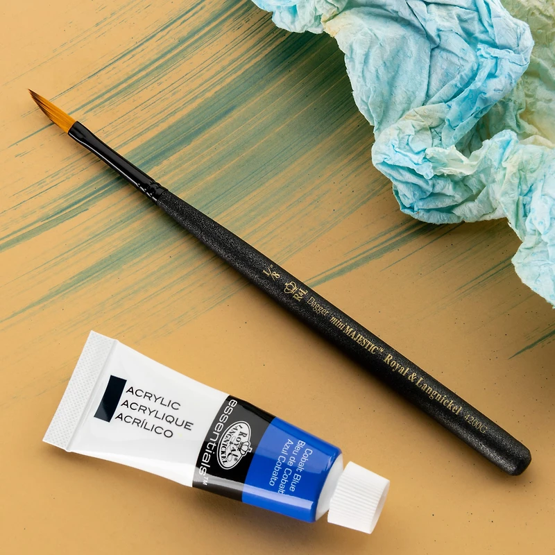 Royal & Langnickel® Mini Majestic™ Short Handle Dagger Brush, 1/8"