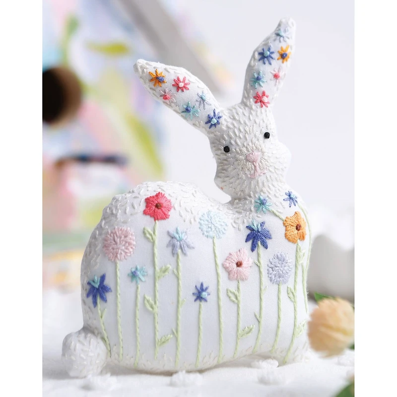 Leisure Arts® Stitchery Forest Friends Book