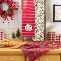 DII® Merry Holly Dishtowel Set