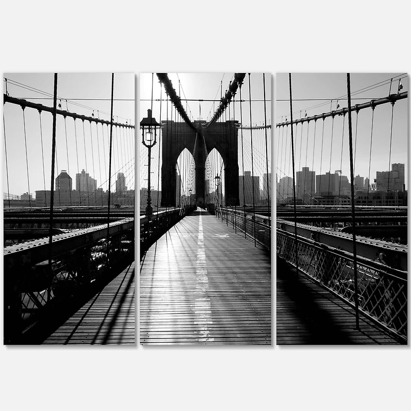 Designart - Dark Brooklyn Bridge
