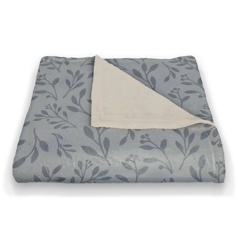 60" Delicate Floral Fleece Blanket