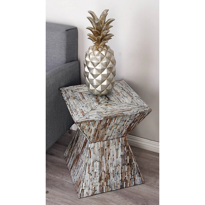 19" Multi Mussel Shells & Wood Contemporary Accent Table