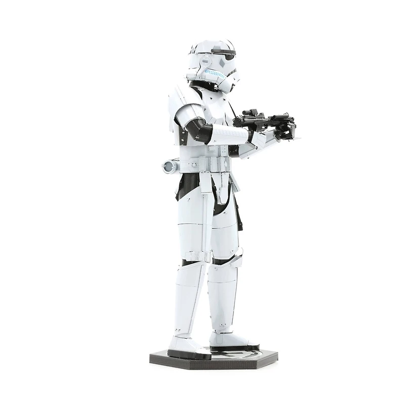  Metal Earth® ICONX Star Wars™ Stormtrooper™ 3D Metal Model Kit