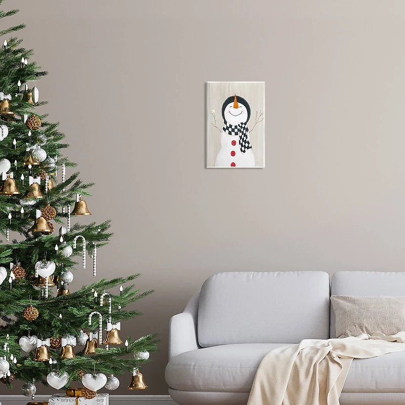 Stupell Industries Happy Smile Winter Snowman Wall Plaque Art