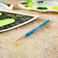 Princeton™ Select™ Artiste Series 3750 Short Handle Script Liner Brush