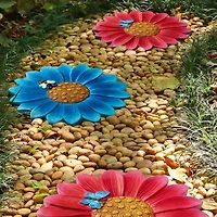 Glitzhome® 10" Cement Flower Textured Stepping Stones Set