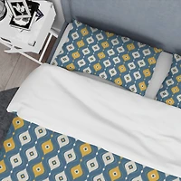 Designart 'Retro Abstract Pattern II' Mid-Century Duvet Cover Set