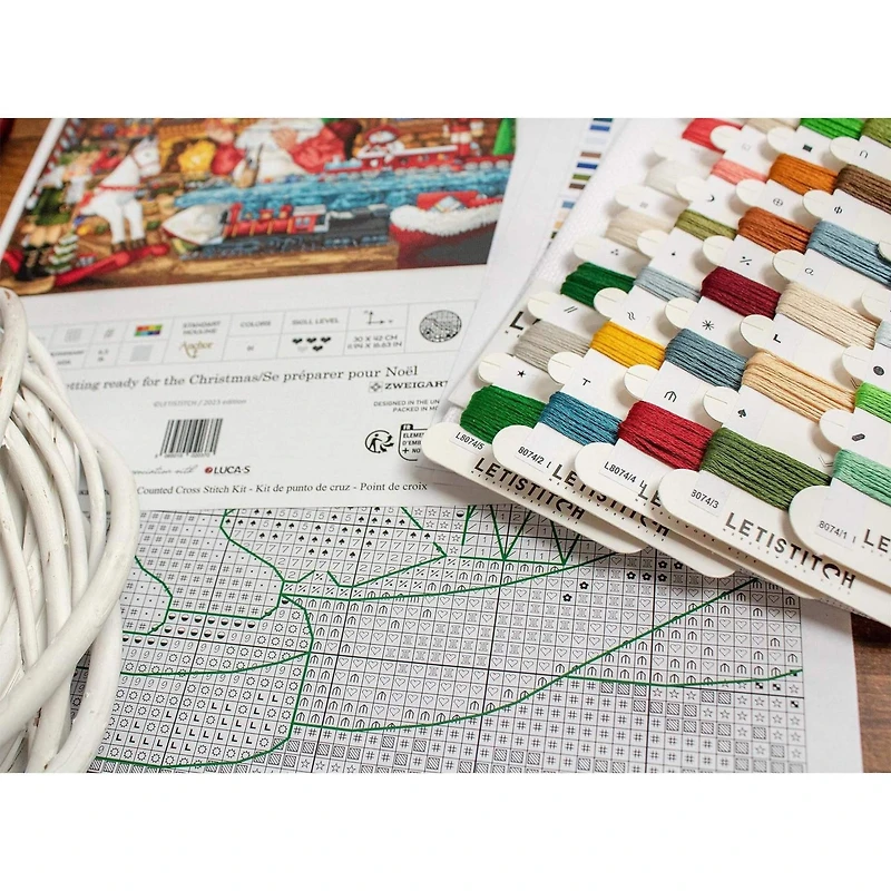 LetiStitch Getting Ready for Christmas Counted Cross Stitch Kit
