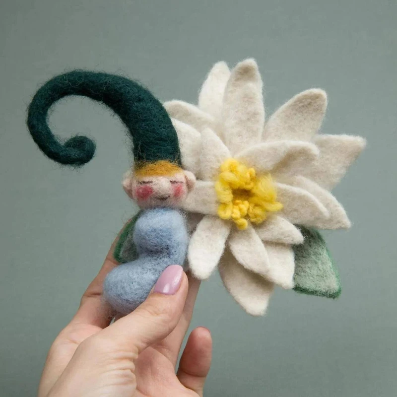 Charivna Mit Child's Dreams Felting Kit