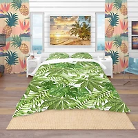 Designart 'Exotic Pattern with Tropical Leaves' Tropical Bedding Set