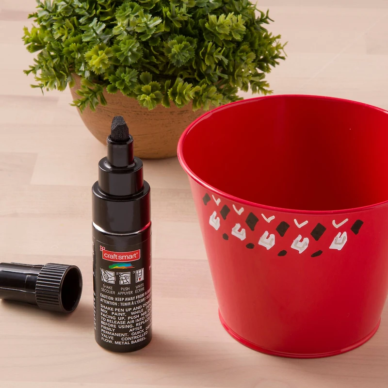 Premium Jumbo Paint Pen by Craft Smart