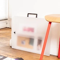 Prat Start 0 20" x 26" Clear Essential Portfolio