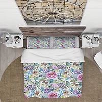 Designart 'Blue Bird And Blue and Purple Blossoming Flowers' Floral Bedding Set