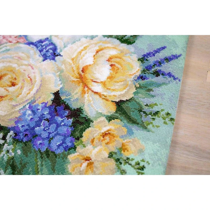 Luca-s Floral Bouquet Counted Cross Stitch Kit