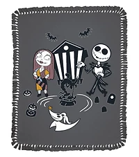 Nightmare Before Christmas 72" Jack & Sally Love No Sew Fleece Throw Kit