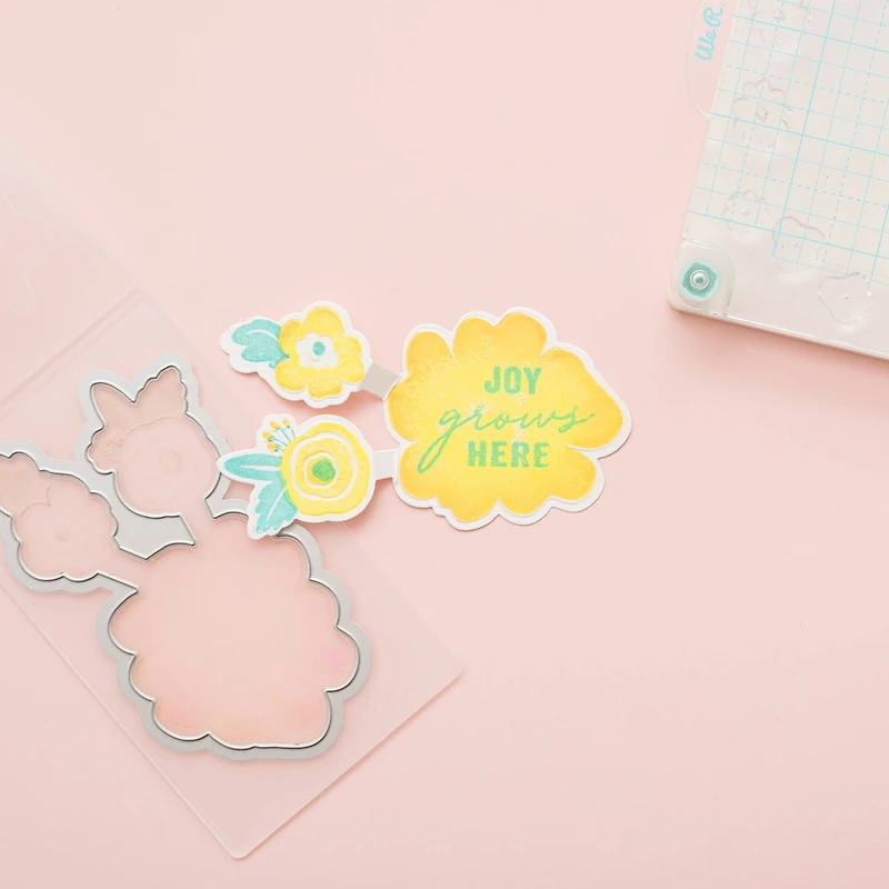 We R Memory Keepers® Floral Stamp, Die & Emboss Kit