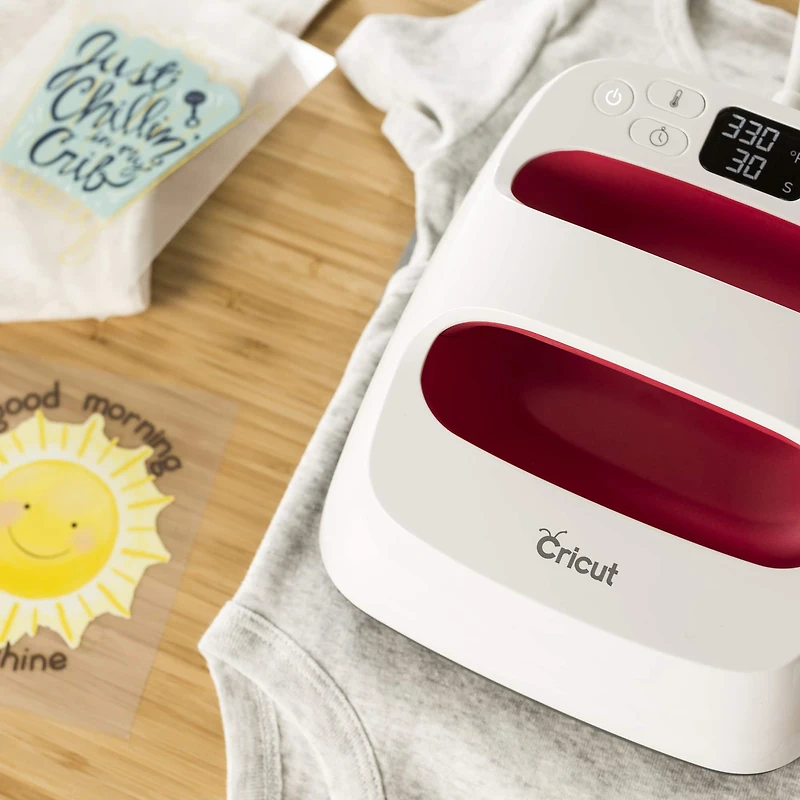 Cricut® EasyPress™ 2 Raspberry, 12" x 10"