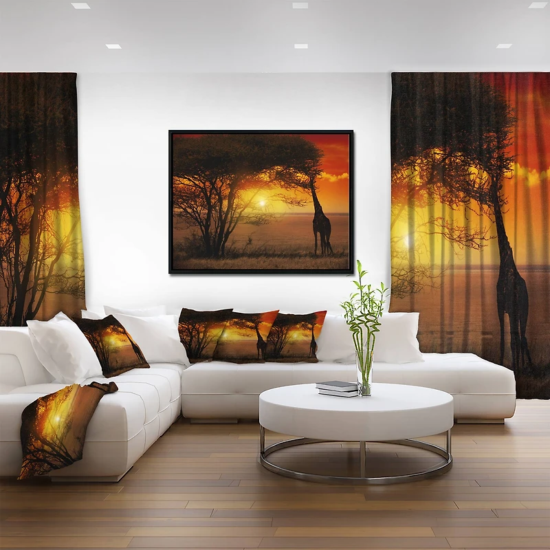 Designart - Typical African Sunset with Giraffe