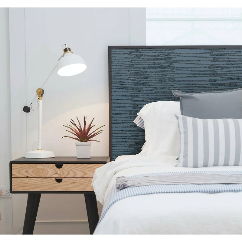 RoomMates Burundi Thatch Peel & Stick Wallpaper