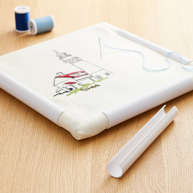 Loops & Threads™ Plastic Snap Frame