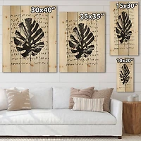 Designart - Minimal Tropical Palm Leaf On Grunge Texture