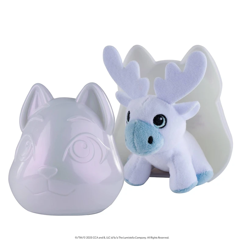 The Elf on the Shelf® Noorah® Snow Sculpture Surprise Plush Blind Pack