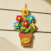 Glitzhome® 22" Wooden Blooming Flowers Wall Décor