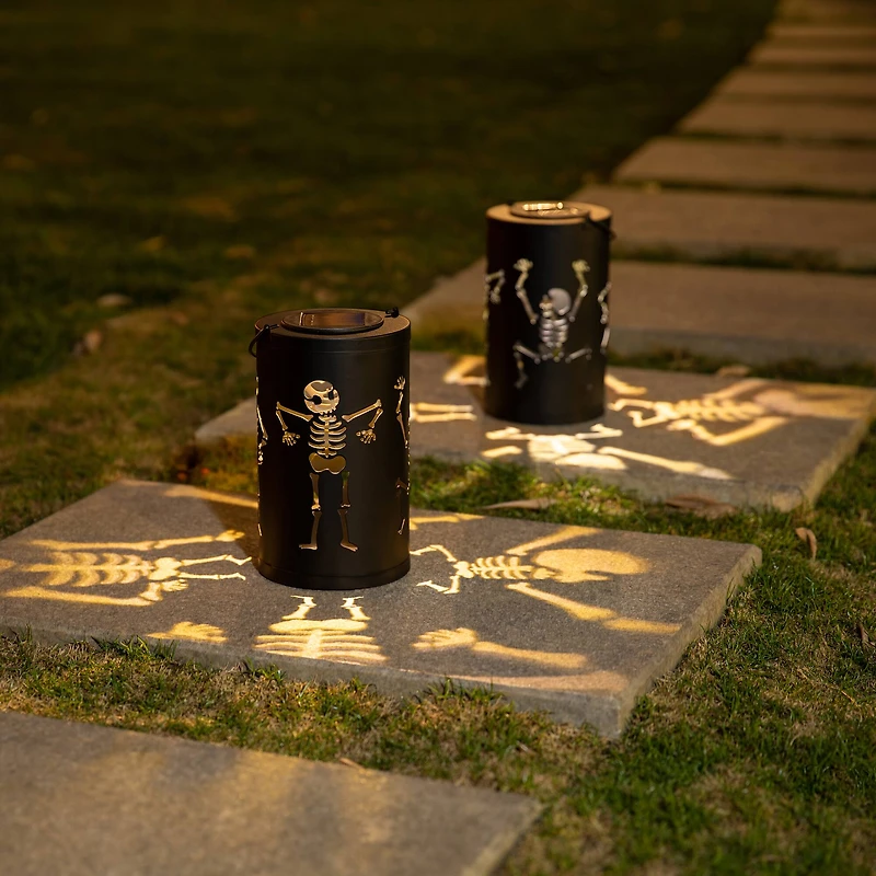 Glitzhome® 10.75" Halloween Metal Skeleton Solar Powered LED Lantern