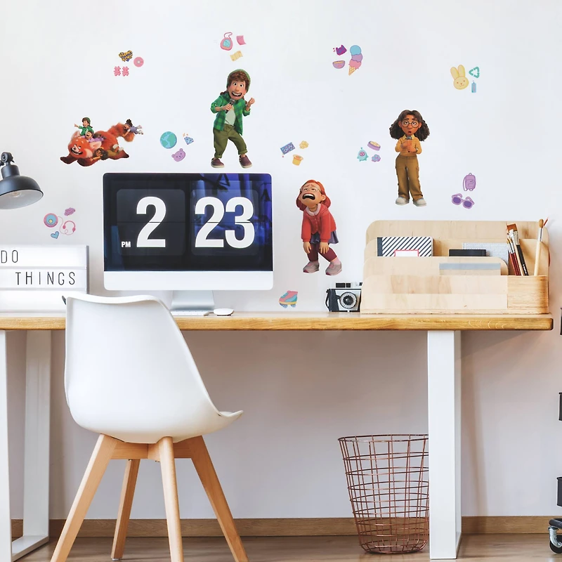 RoomMates Turning Red Peel & Stick Wall Decal Set