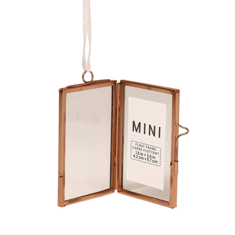 Mini Rectangle Float Frame by Studio Décor