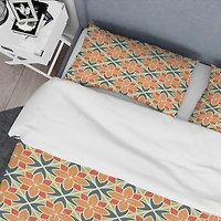 Designart 'Retro Floral Pattern IV' Mid-Century Duvet Cover Set