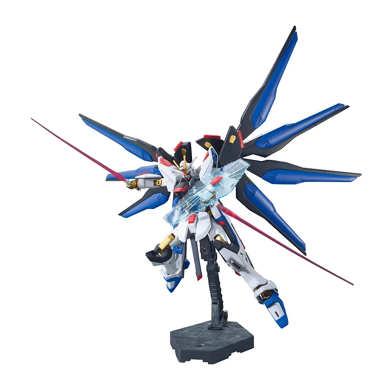 Gundam Seed Destiny HGCE Strike Freedom 1/144 Scale Building Kit