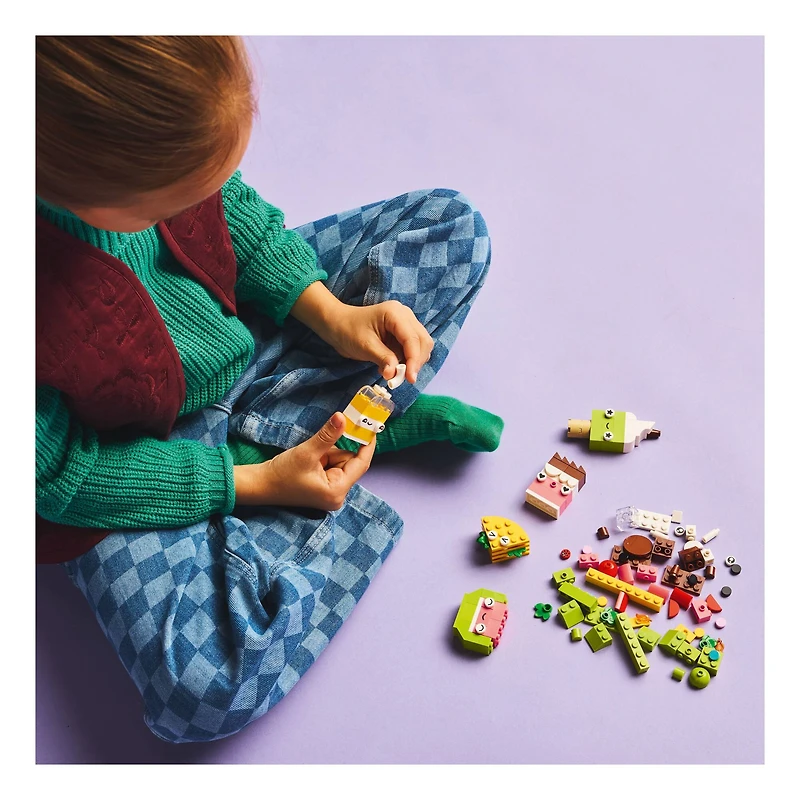 LEGO® Classic Creative Food Friends